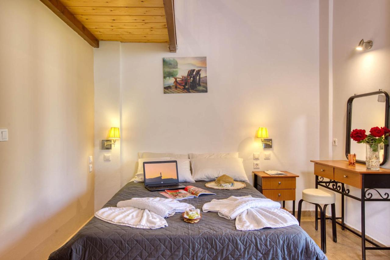 Apartament Christinas Lofts Ágios Matthaíos Zewnętrze zdjęcie