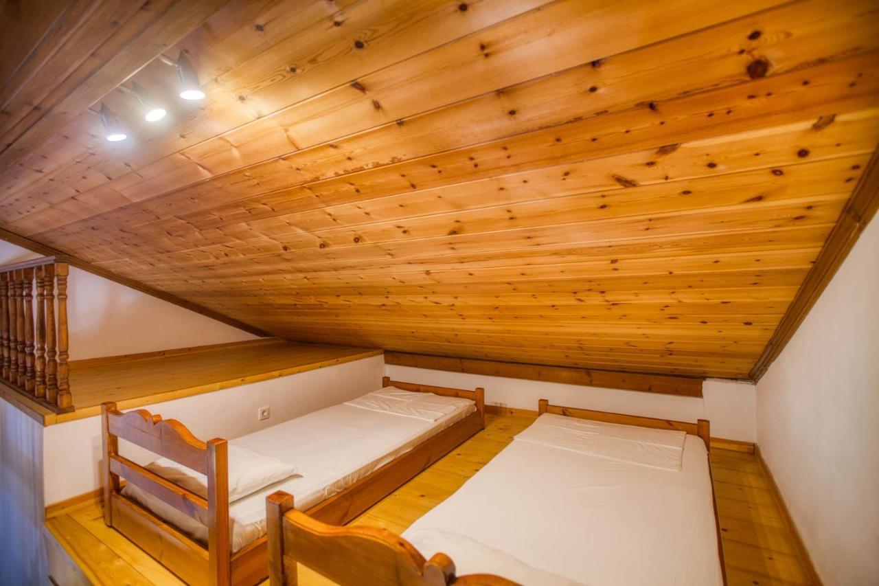 Apartament Christinas Lofts Ágios Matthaíos Zewnętrze zdjęcie